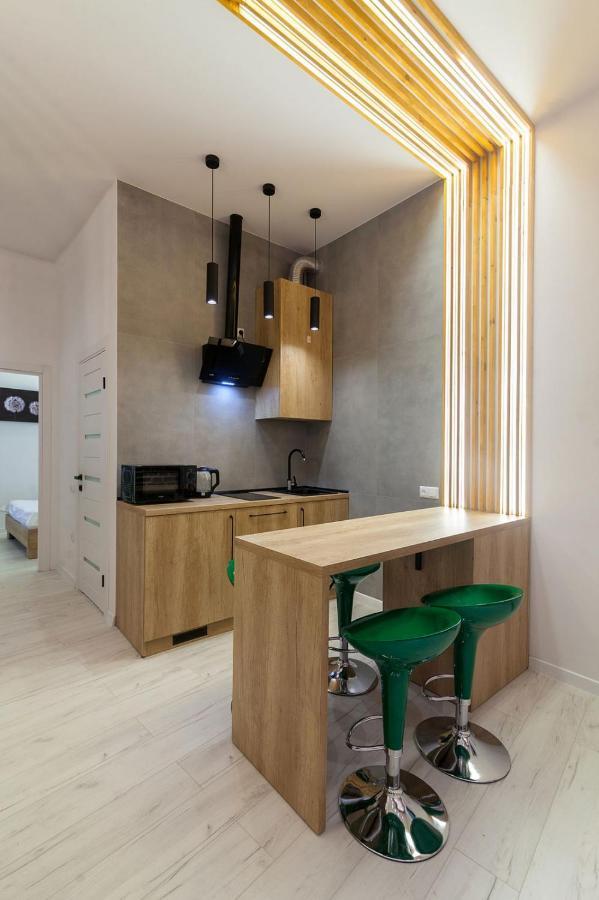 Apartments On Kulisha Str Lviv Exterior photo